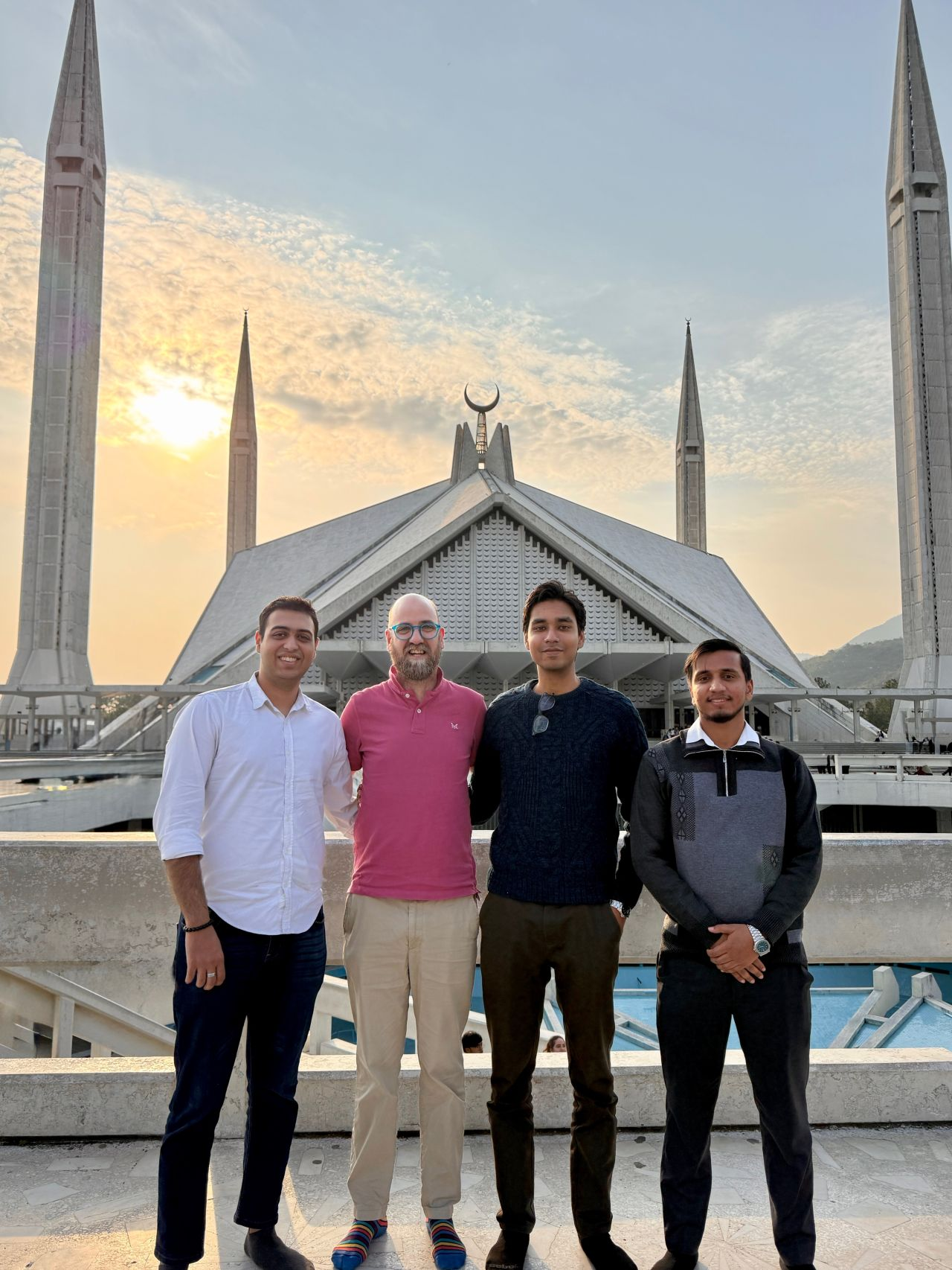 Eynvision team with partners